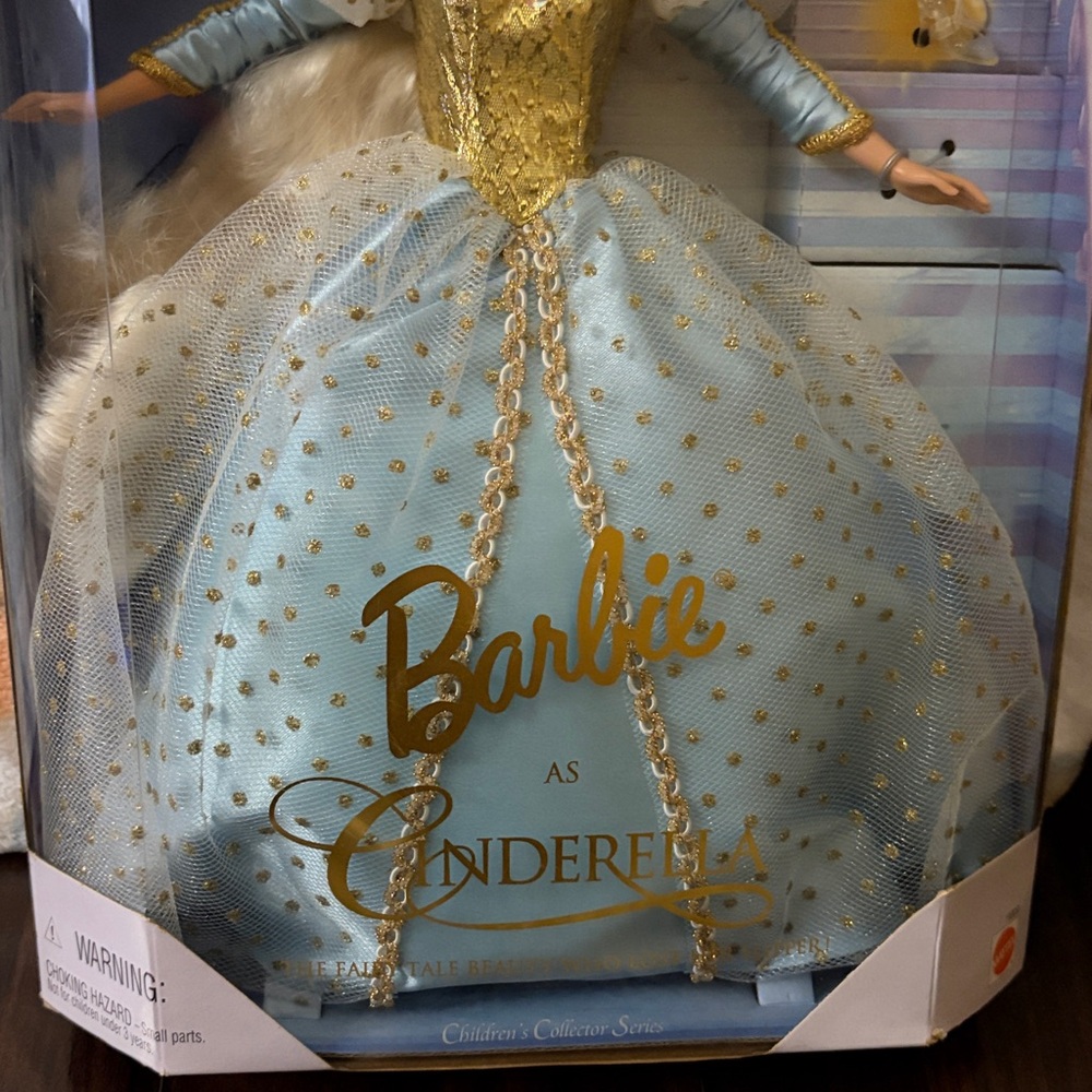Barbie as Cinderella 1996 - Picture 3 of 11